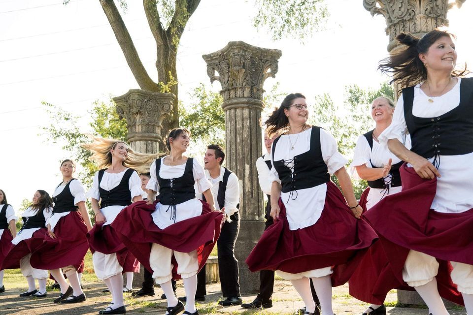 Amici Italiani: 39 Years of Preserving Folk Dance Traditions