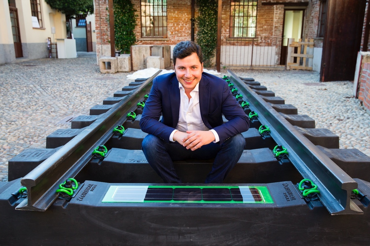 Sicilian Entrepreneur Transforms Railways with Sustainable Smart Sleepers