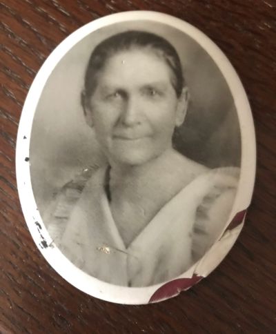 Carlentini-Omaha-Association-USA--Inc----Sheri-Kanger-s-great-great-grandmother.jpg